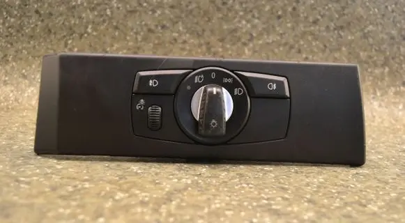 BMW 5 E60 E61 Light switch 6988565