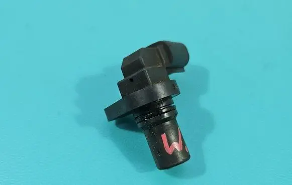 Suzuki Grand Vitara II Crankshaft position sensor J5T32171 IMPRK1487626