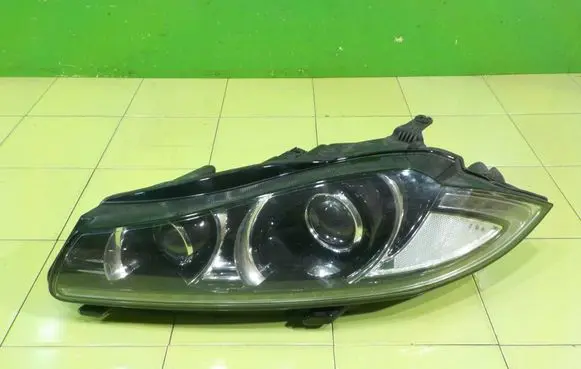 Jaguar XF X250 Headlight/headlamp PRZOD