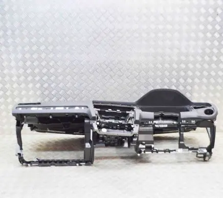 Volkswagen Golf VII Dashboard 5G2857181A