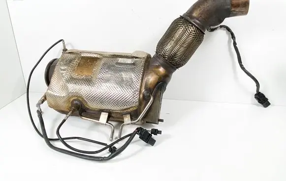 BMW 6 F06 Gran coupe Catalyst/FAP/DPF particulate filter 18308570028 8570028 1121216671020F