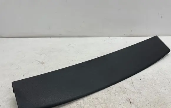 Audi Q3 F3 Other trunk/boot trim element 83A867606