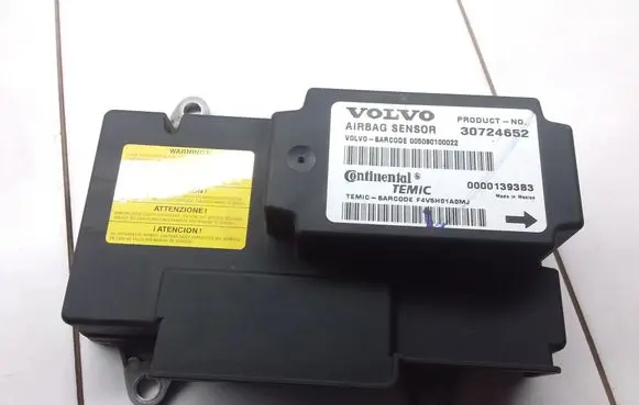 Volvo V50 Airbag control unit/module 30724652 00001393B3