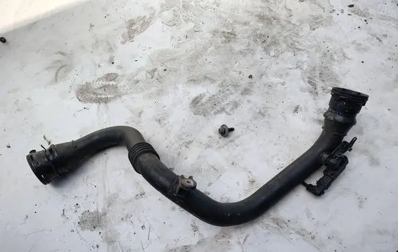 Renault Fluence Intercooler hose/pipe 8200981498