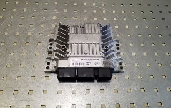 Ford Focus Engine control unit/module 7M5112A650BCG 5WS40778L