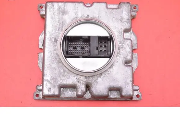 Opel Insignia A Voltage converter/converter module 39102898