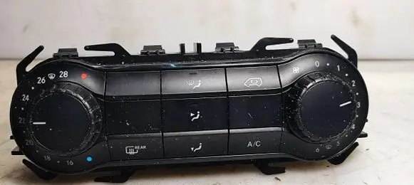 Mercedes-Benz Vito Viano W447 Climate control unit A4479001508 0031757861 5HB01153313