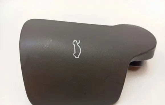 Porsche Macan (95B) Engine bonnet (hood) release handle 8T2823533