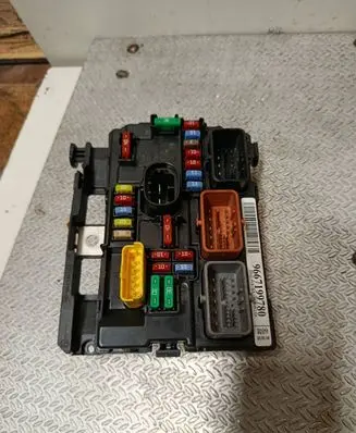 Citroen C3 BSM Control unit 9667199780