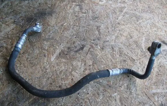 Audi A6 S6 C6 4F Air conditioning (A/C) pipe/hose 4F0260701C