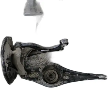 Rear wheel hub