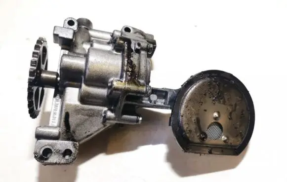 Citroen Xsara Picasso Oil pump 943129102 32870168181