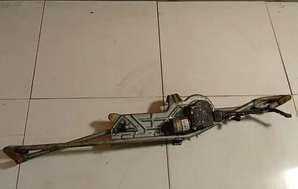Volkswagen Sharan Front wiper linkage and motor 3397020531