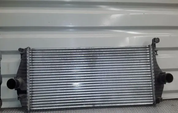 KIA Carens II Intercooler radiator