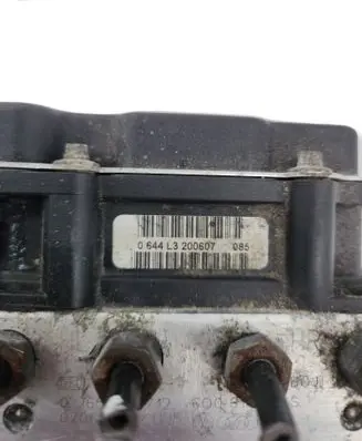 Skoda Fabia Mk2 (5J) ABS Pump 0265231712 6Q0614117S