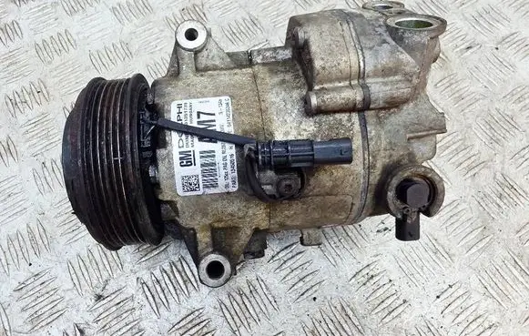 Opel Astra K Air conditioning (A/C) compressor (pump) 13450516
