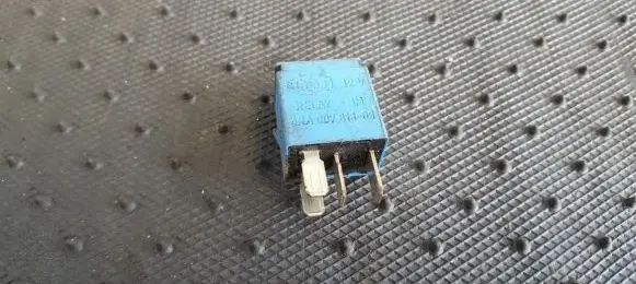 Nissan Qashqai Other relay 4RA00781303 4RA007813-03