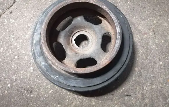 Crankshaft pulley