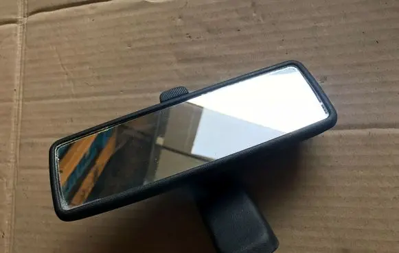 Volkswagen PASSAT B3 Rear view mirror (interior) 357857511