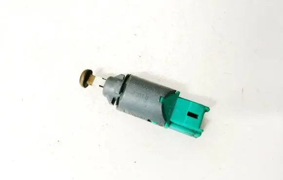 Renault Megane II Brake pedal sensor switch 8200168240b