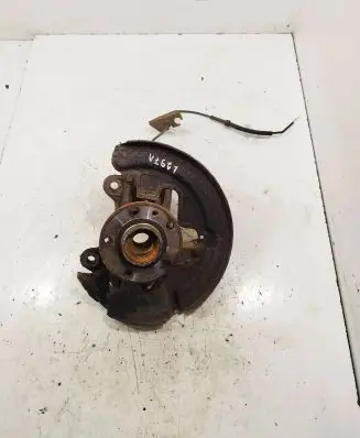 Volvo V70 Front wheel hub spindle knuckle