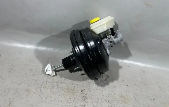 Porsche Cayenne (92A) Brake booster 95835592301 95835501500 95835511300