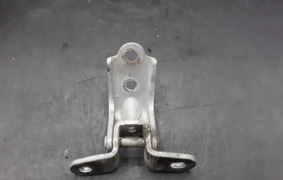 Hyundai Sonata Front door upper hinge NOCODE