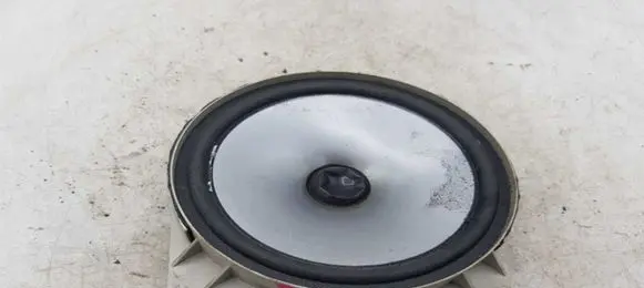 Toyota Auris 150 Front door speaker EAS16P637D