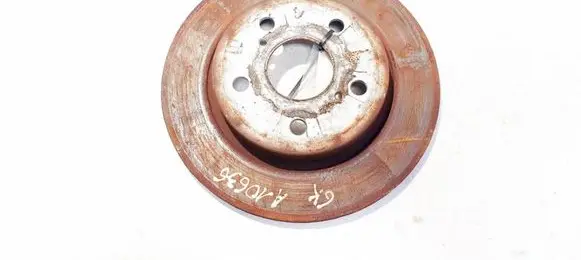 Toyota Auris 150 Rear brake disc neventiliuojamas