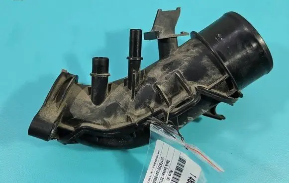 Intercooler hose/pipe