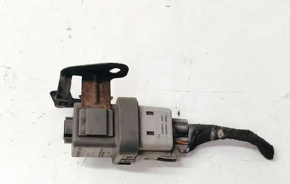 Hyundai ix35 Glow plug pre-heat relay 368332F150