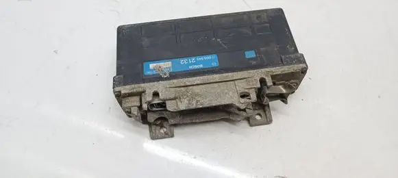 Mercedes-Benz E W124 ABS control unit/module 0055452132 84900835 0265101018