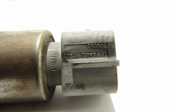 Ford Focus Oil pressure sensor 3S4H19D594AA