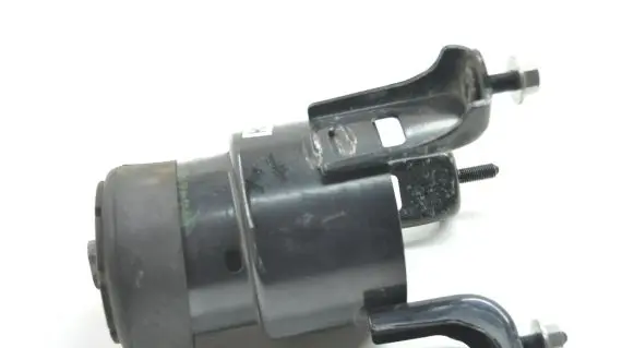 Lexus RX 450H Engine mount bracket