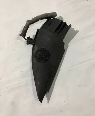 Volkswagen PASSAT B5 Front door high frequency speaker 3B0837993