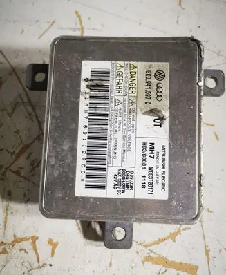Audi A5 8T 8F Headlight ballast module Xenon 8K0941597C