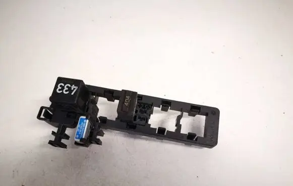 Volkswagen PASSAT B6 Fuse box set 1k1937503