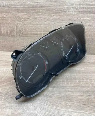 Skoda Octavia Mk2 (1Z) Speedometer (instrument cluster) 1U0920811F 110080146 017
