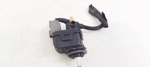 Headlight level adjustment motor