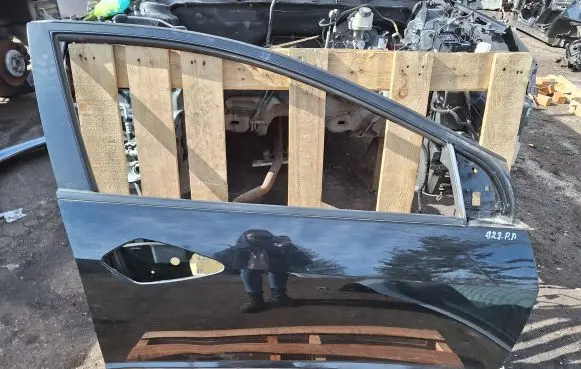 Honda Civic Front door