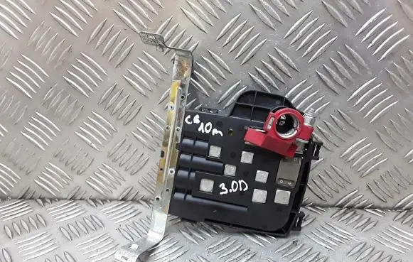 Citroen C6 Fuse module 9665550380