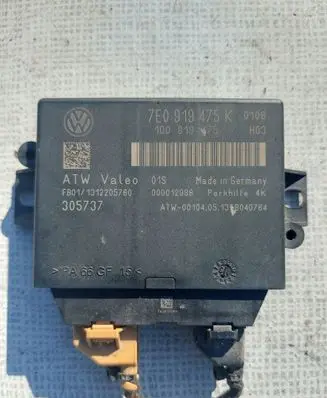 Volkswagen Transporter - Caravelle T5 Parking PDC control unit/module 7E0919475K