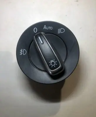 Volkswagen PASSAT CC Light switch 3C8941431E