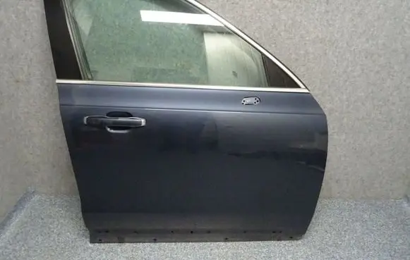 Volvo XC90 Front door