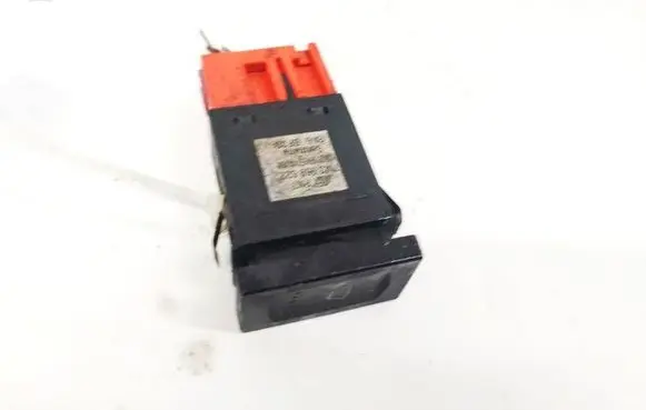 Volkswagen Sharan Windscreen/window heater switch 7M3959622 YM2118K574AAW