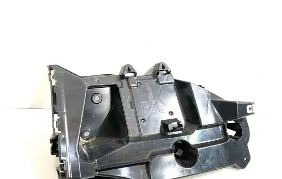 BMW X6 F16 Rear bumper mounting bracket 7338286
