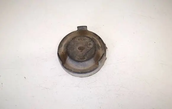 Volkswagen PASSAT B5 Headlight/headlamp dust cover 143688