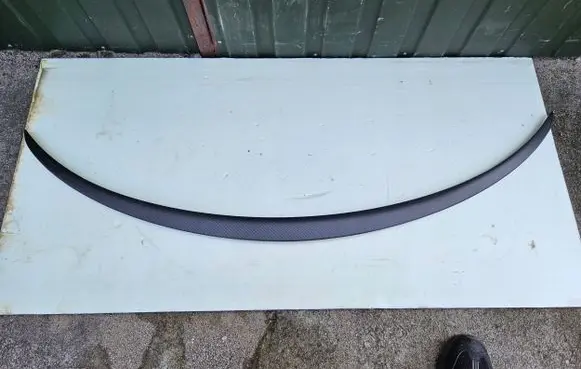 Tesla Model Y Tailgate/trunk spoiler 162737099A