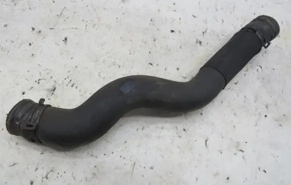 Opel Zafira C Engine coolant pipe/hose