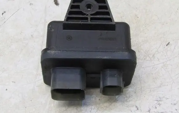 Mazda CX-3 Glow plug pre-heat relay S550-18650